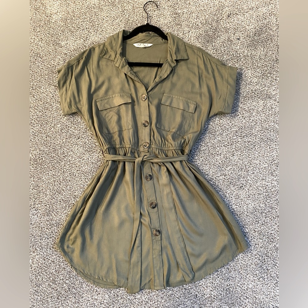Olive green mini dress with belt, size Medium, length 30inches. Worn once.